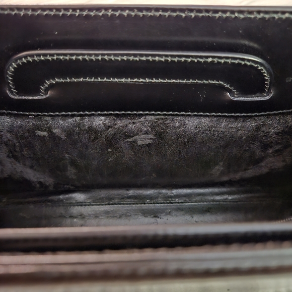 EUC Vintage Gucci Handbag - Picture 13 of 13